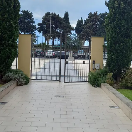 Apartman Il Nido Di Marta Imperia