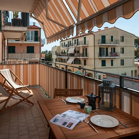 Apartman Il Nido Di Marta Imperia